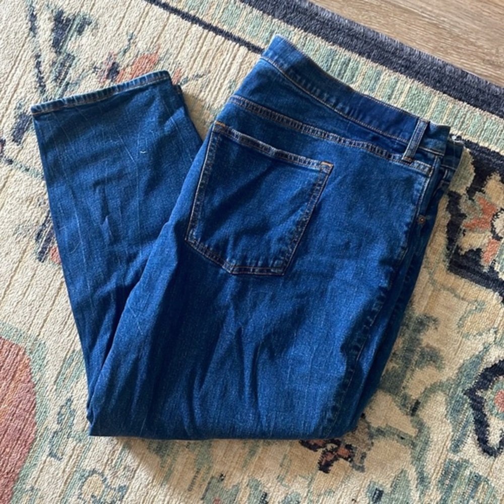 Abercrombie the mom jean *short length*